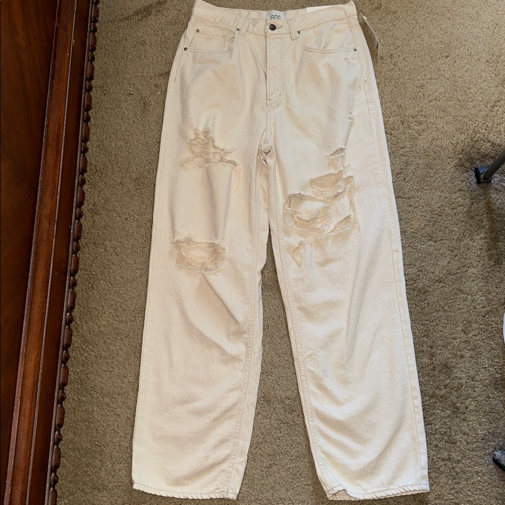 urban outfitters bdg distressed high rise baggy jeans